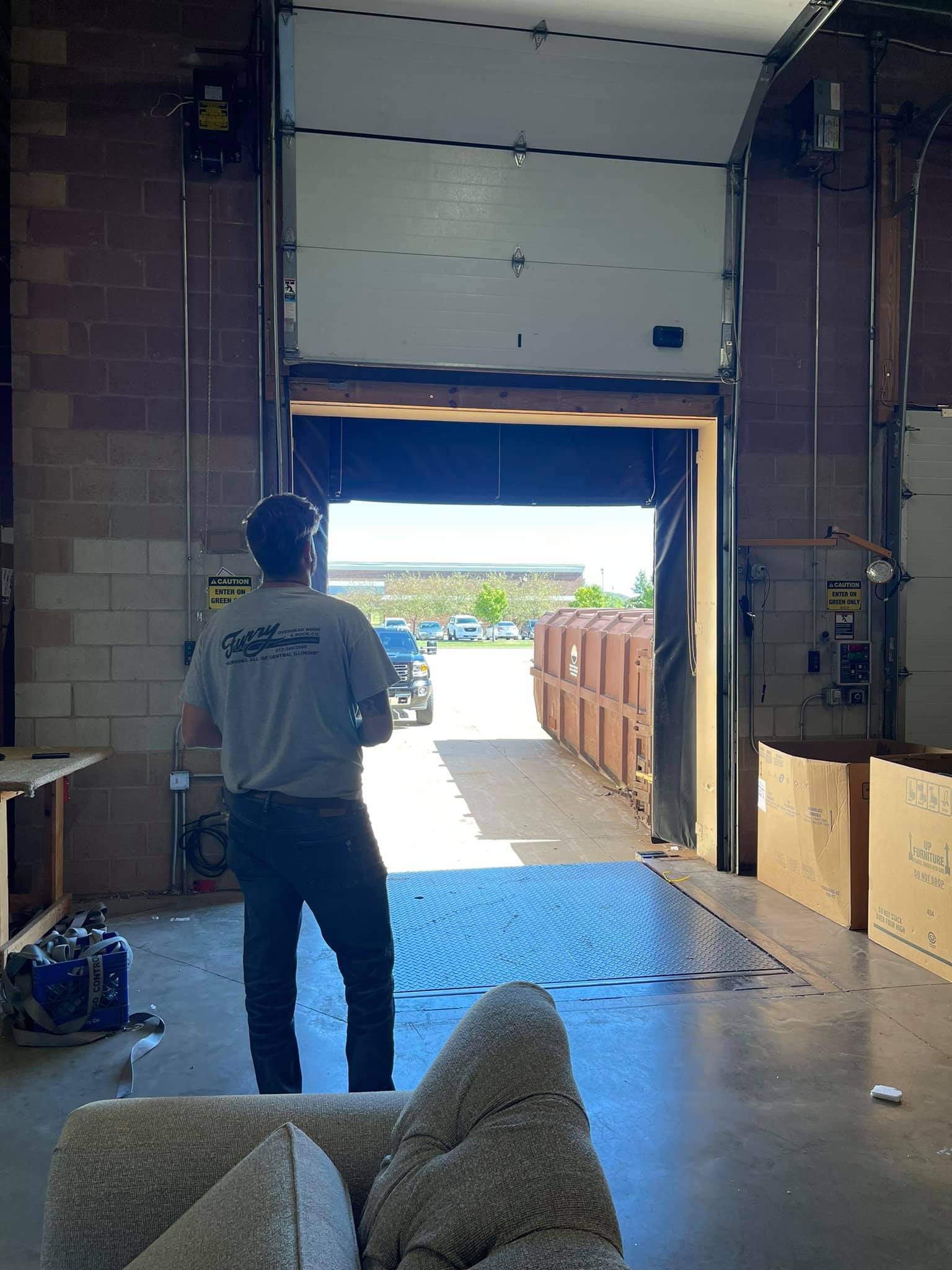 loading dock services